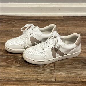 Mia Women's White and Tan Sneakers